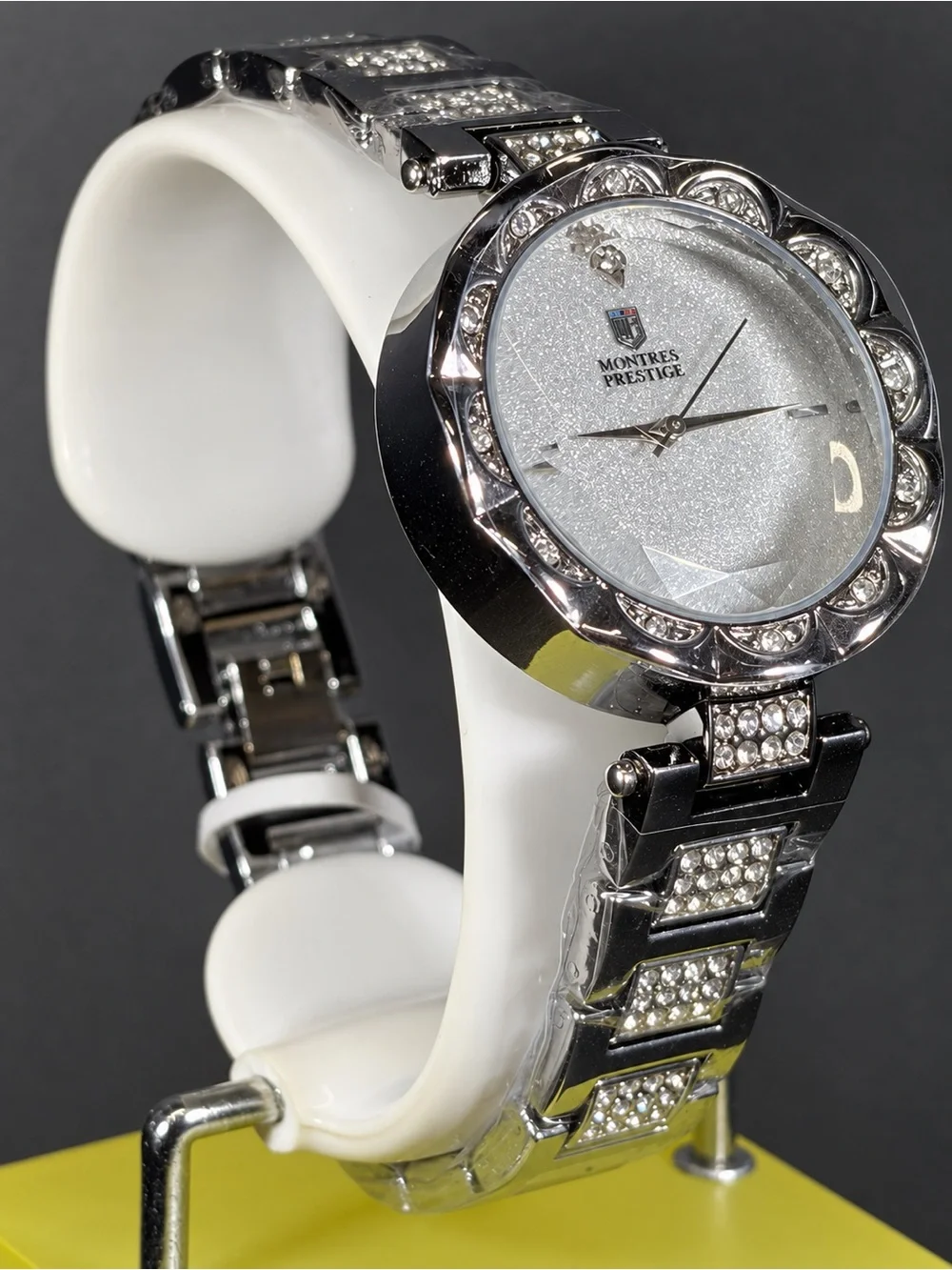 Montres Prestige X Invicta Women’s Watch Steel Silver MPW-0207 New